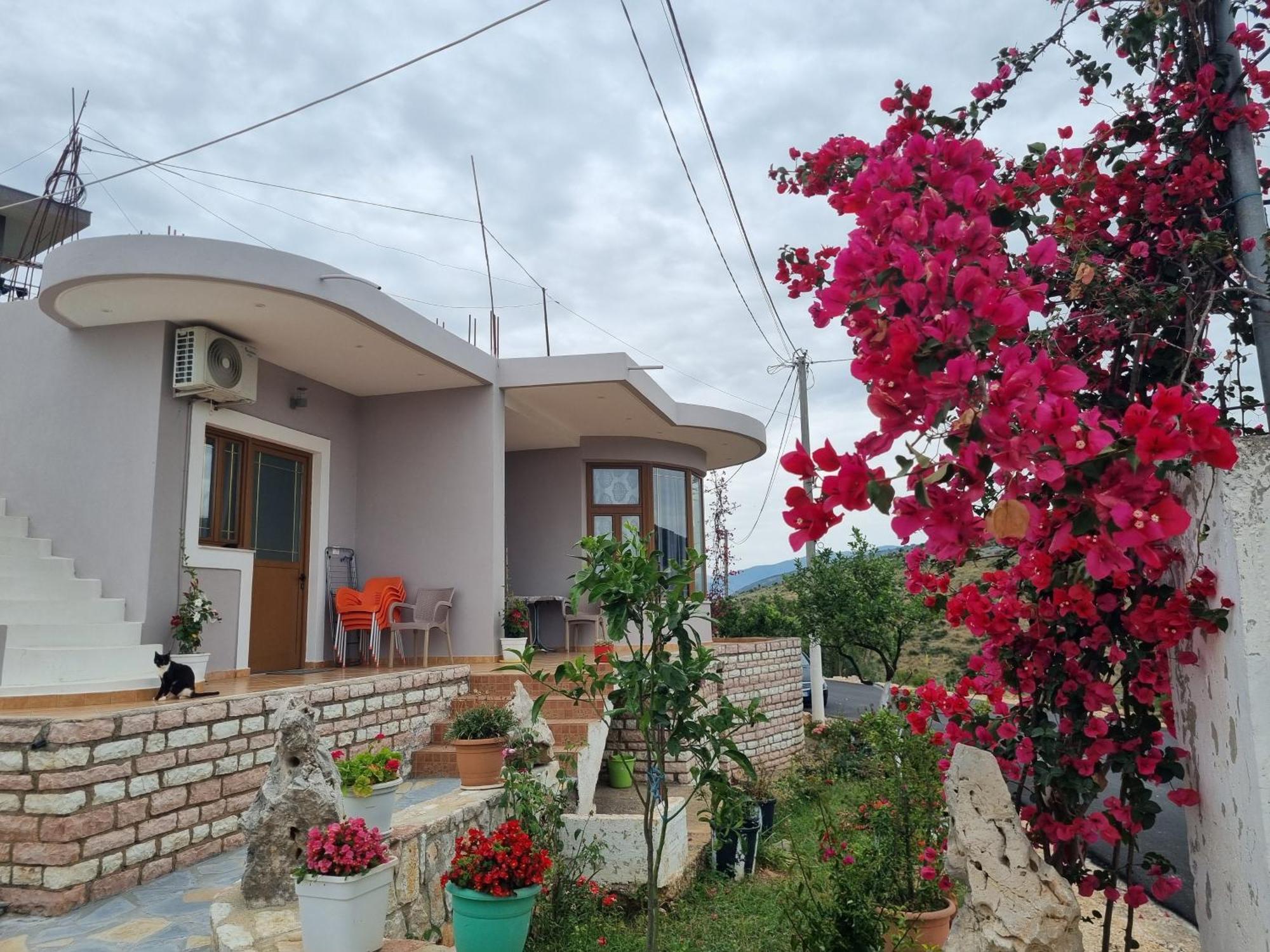 Apartment Besnik Brahimi Ksamil Exterior foto